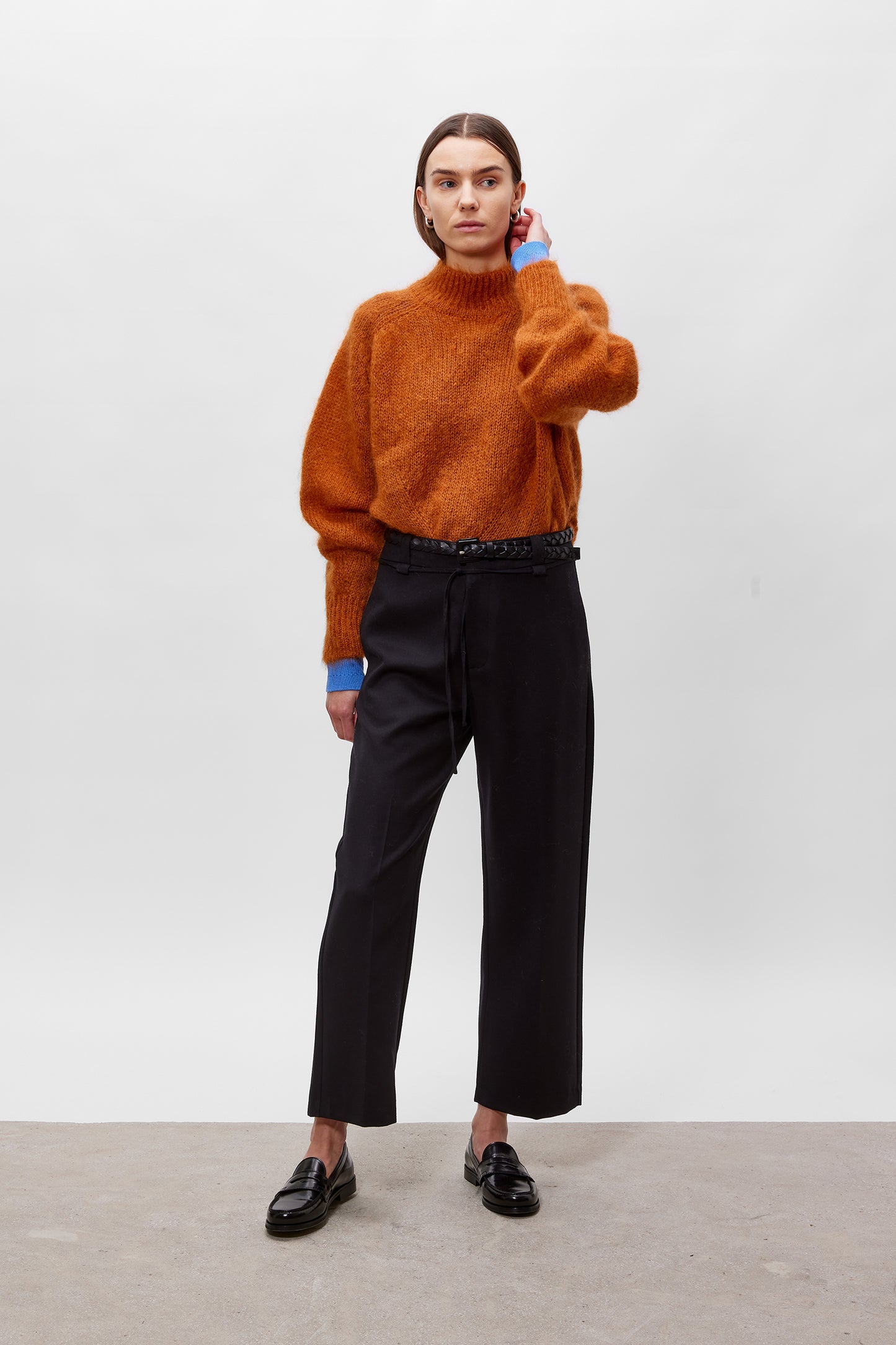 Maska Faye Silkki-Mohairneule