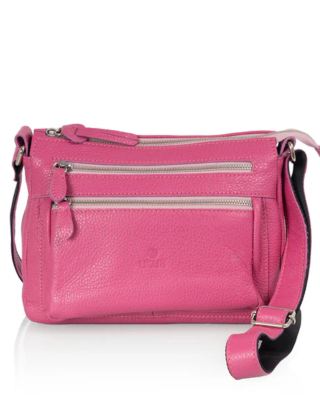 Utua Hestia Shoulder Bag
