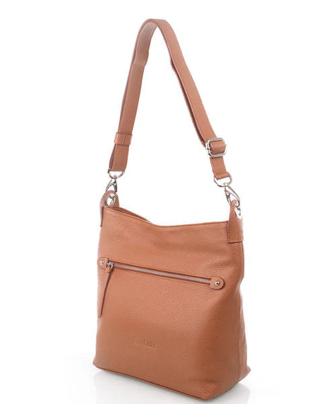 Utua Verso Shoulder Bag