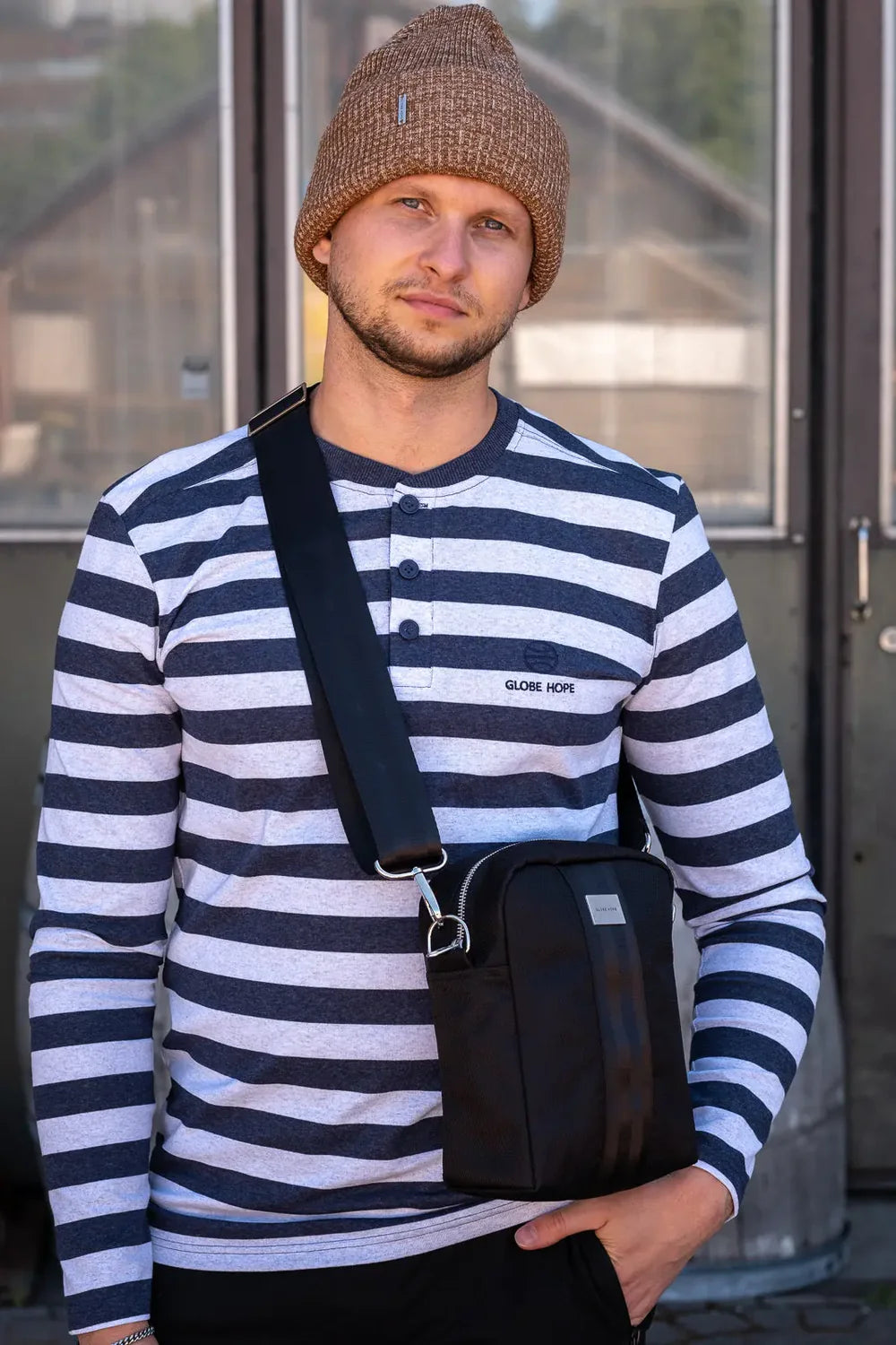 Globe Hope KUNTTA Shirt Navy-White Striped