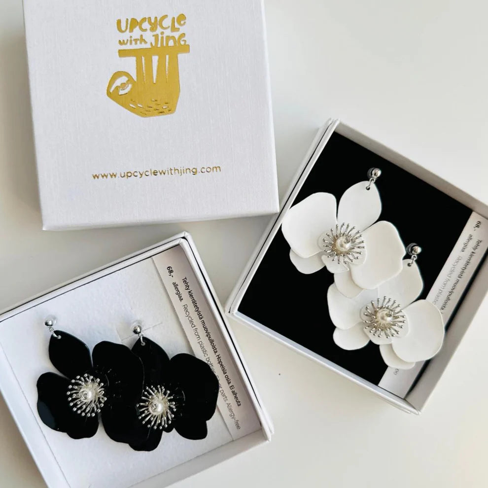 Upcycle with Jing - Butterfly Orchid Nappikorvakorut