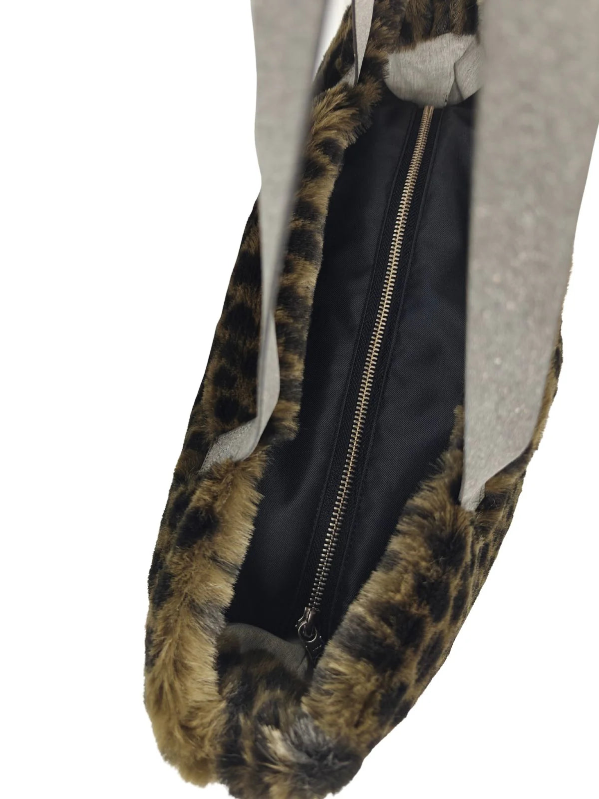 Globe Hope HAVU LUX Tote Bag Leopard