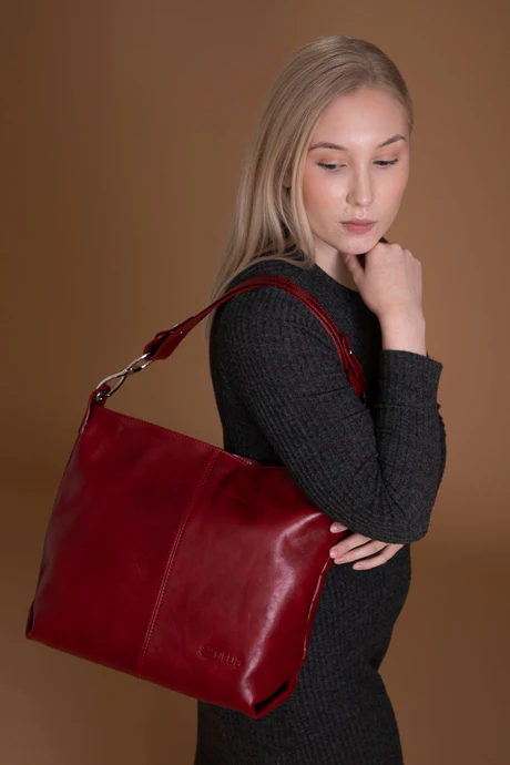 Utua Roskilde Exclusive Vegetable Tanned Handbag 