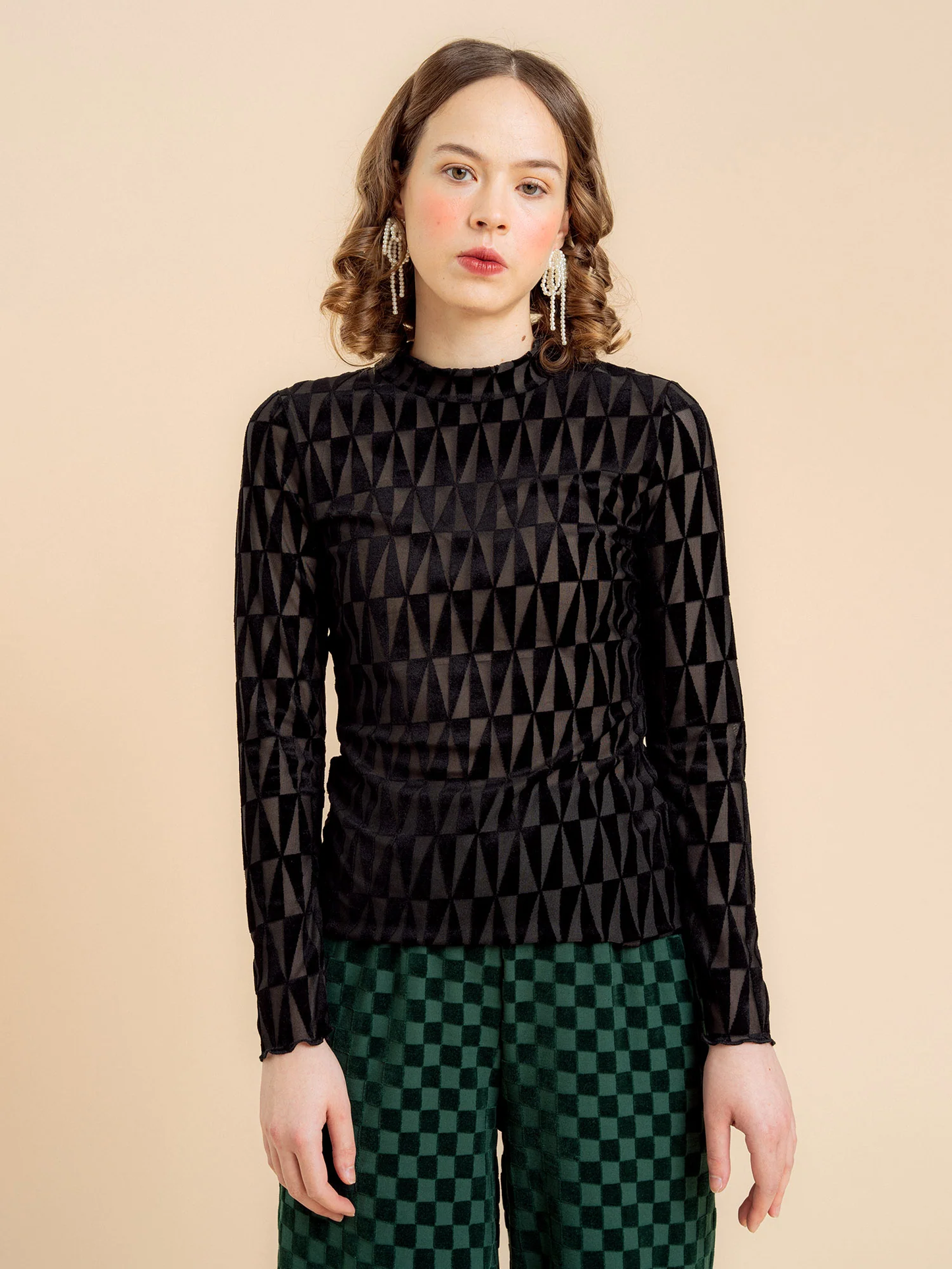 Aarre Robin Paita Circus Black