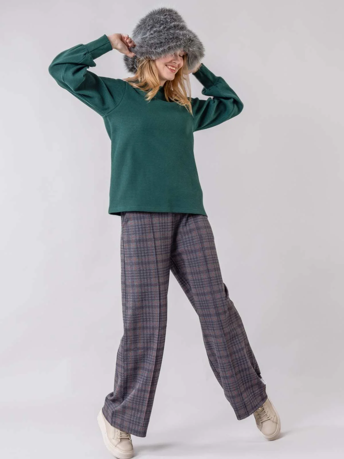 Globe Hope Pore Paita- Metsänvihreä